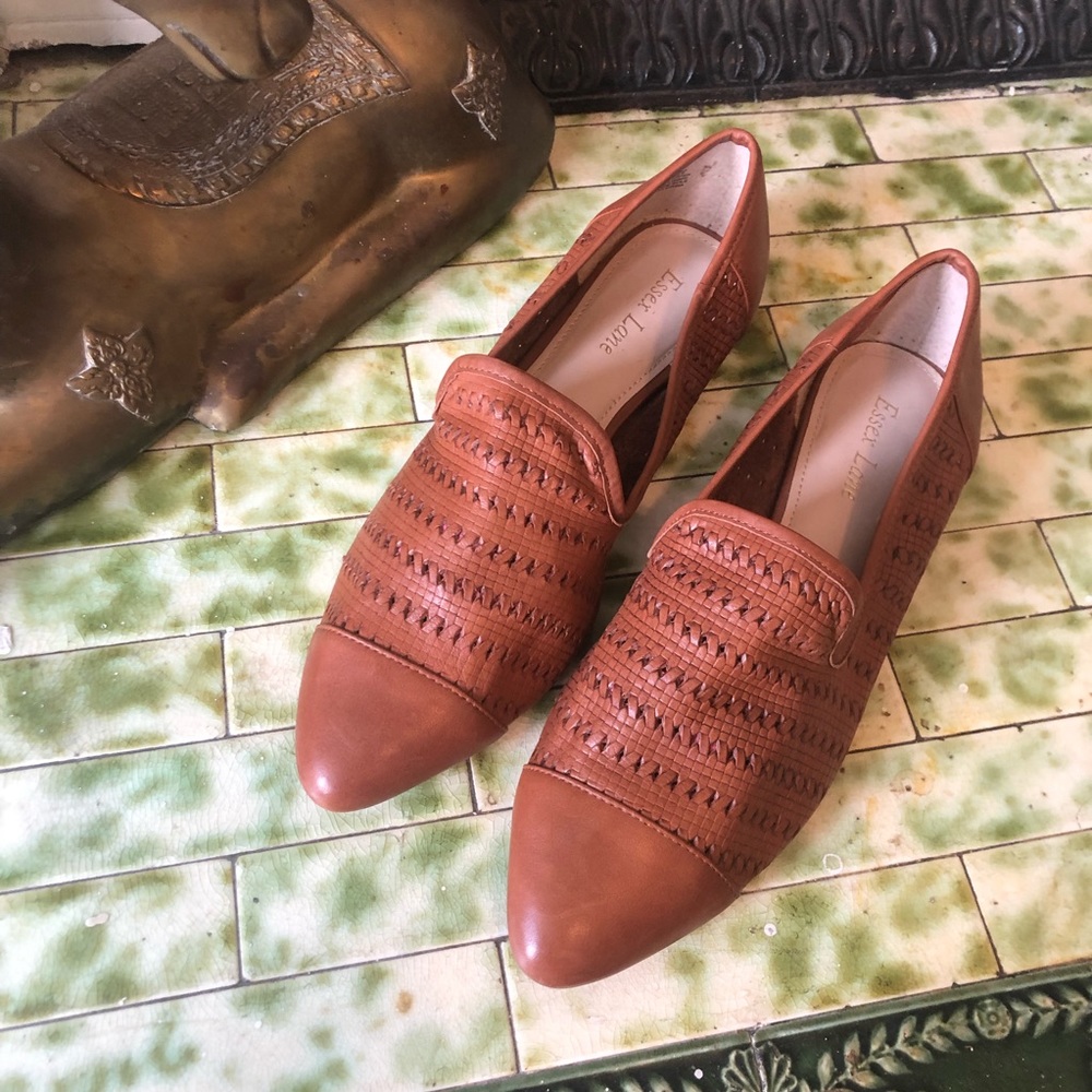 Vintage Brown Leather Perforated Flats Size 9.5